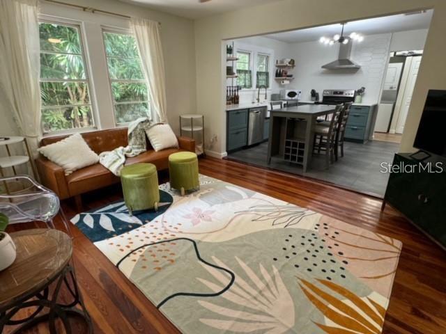 Image 3 of 16 For 1410 Humphrey Street