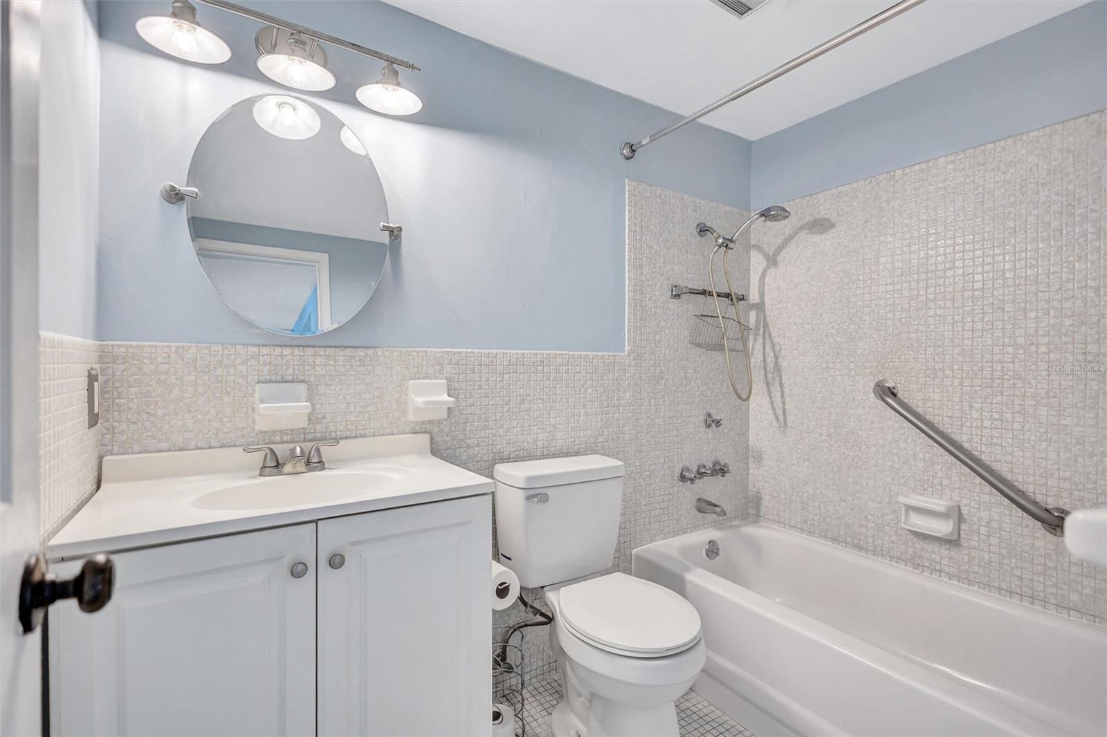 Image 12 of 28 For 5945 21st Street N 3