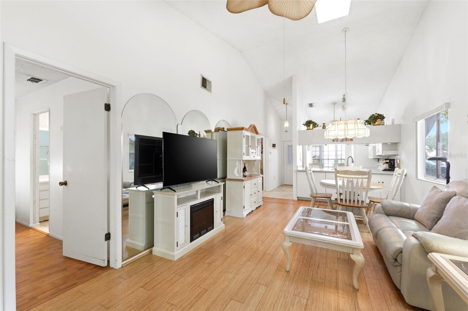 Image 15 of 32 For 4544 Slippery Rock Road