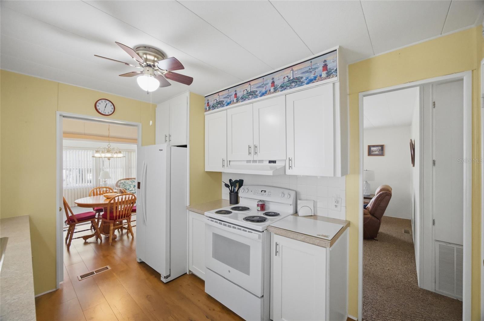 Image 9 of 22 For 9900 Ulmerton Road 242