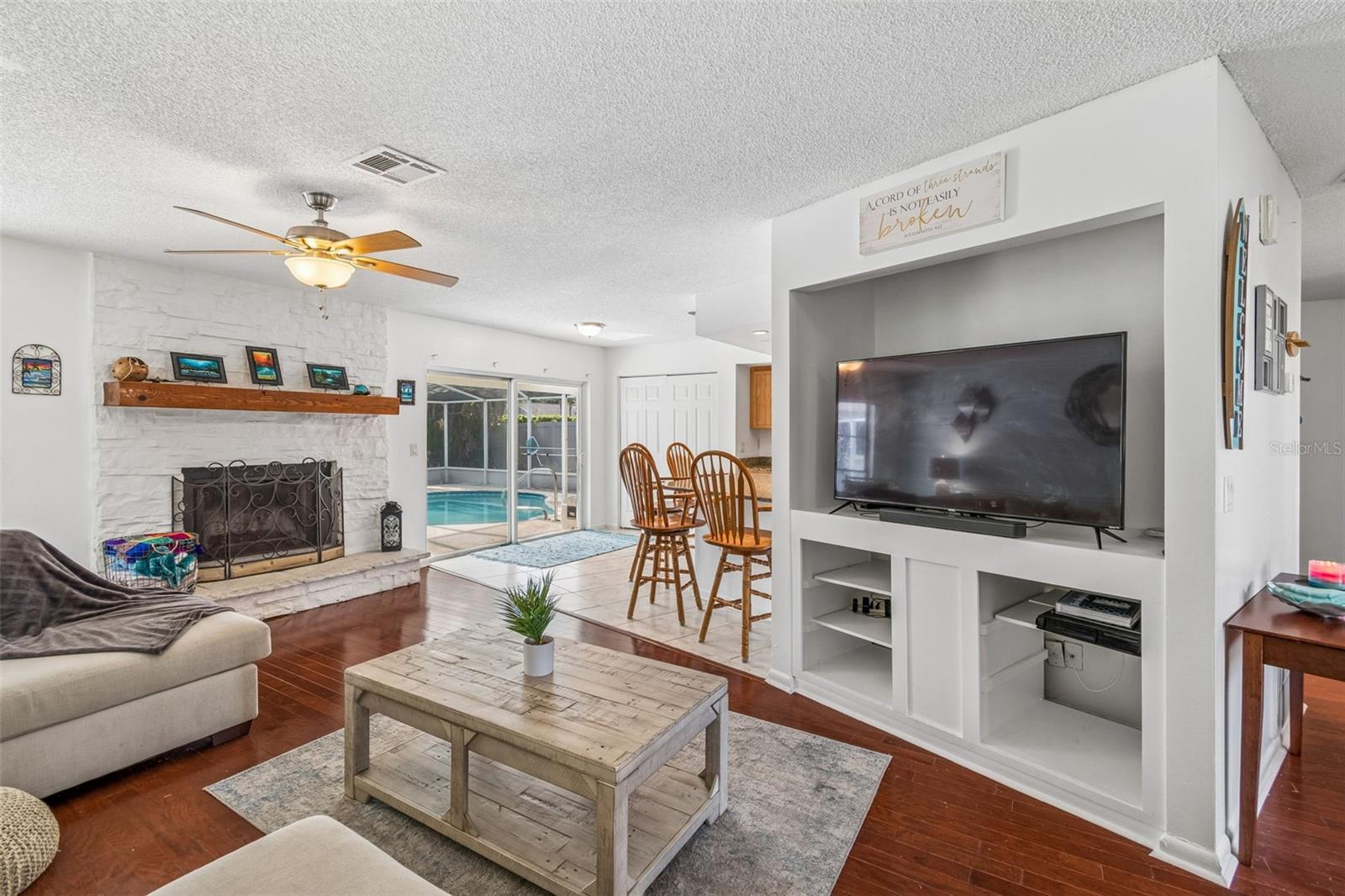 Image 14 of 43 For 3708 Sand Pebble Drive