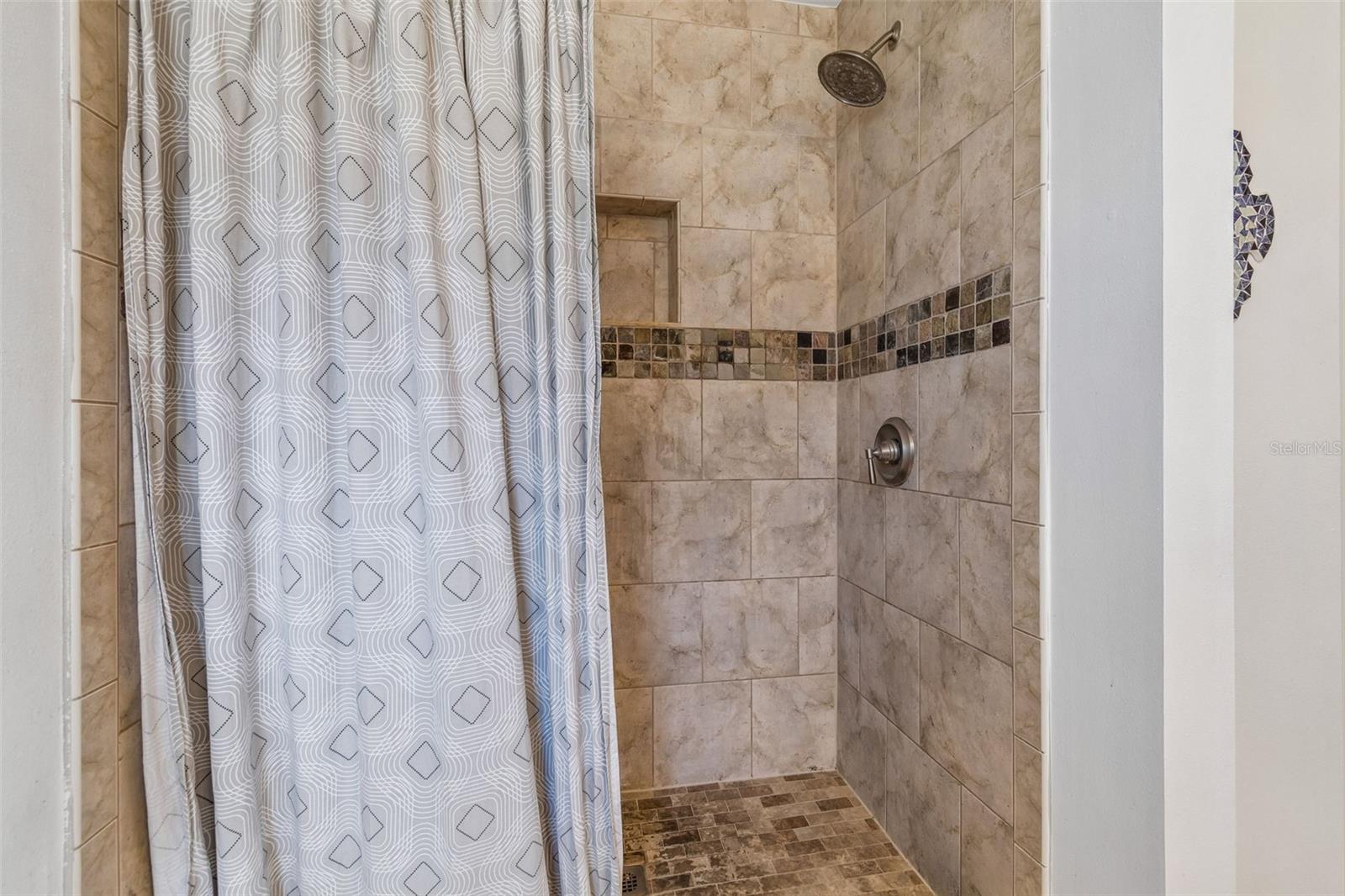 Image 19 of 43 For 3708 Sand Pebble Drive