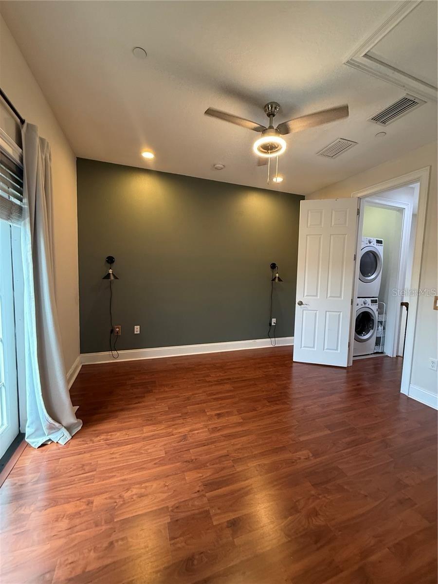 Image 11 of 37 For 2208 Soho Bay Court