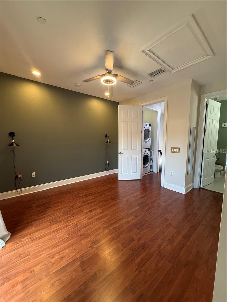 Image 12 of 37 For 2208 Soho Bay Court