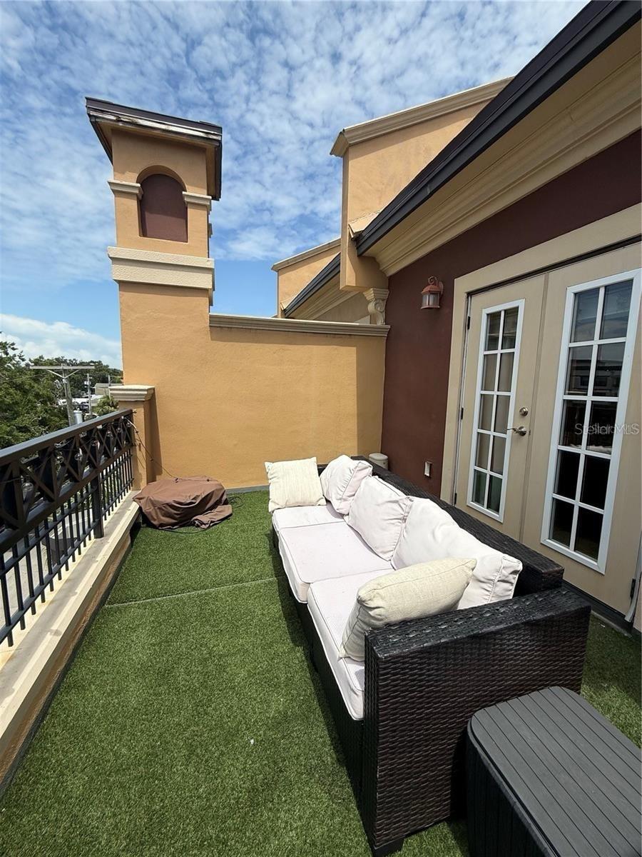 Image 21 of 37 For 2208 Soho Bay Court