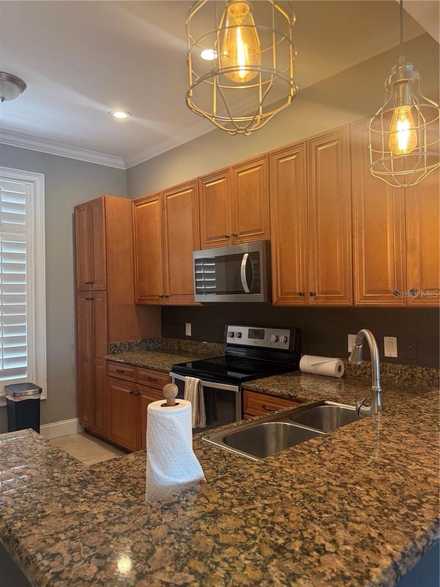 Image 3 of 37 For 2208 Soho Bay Court