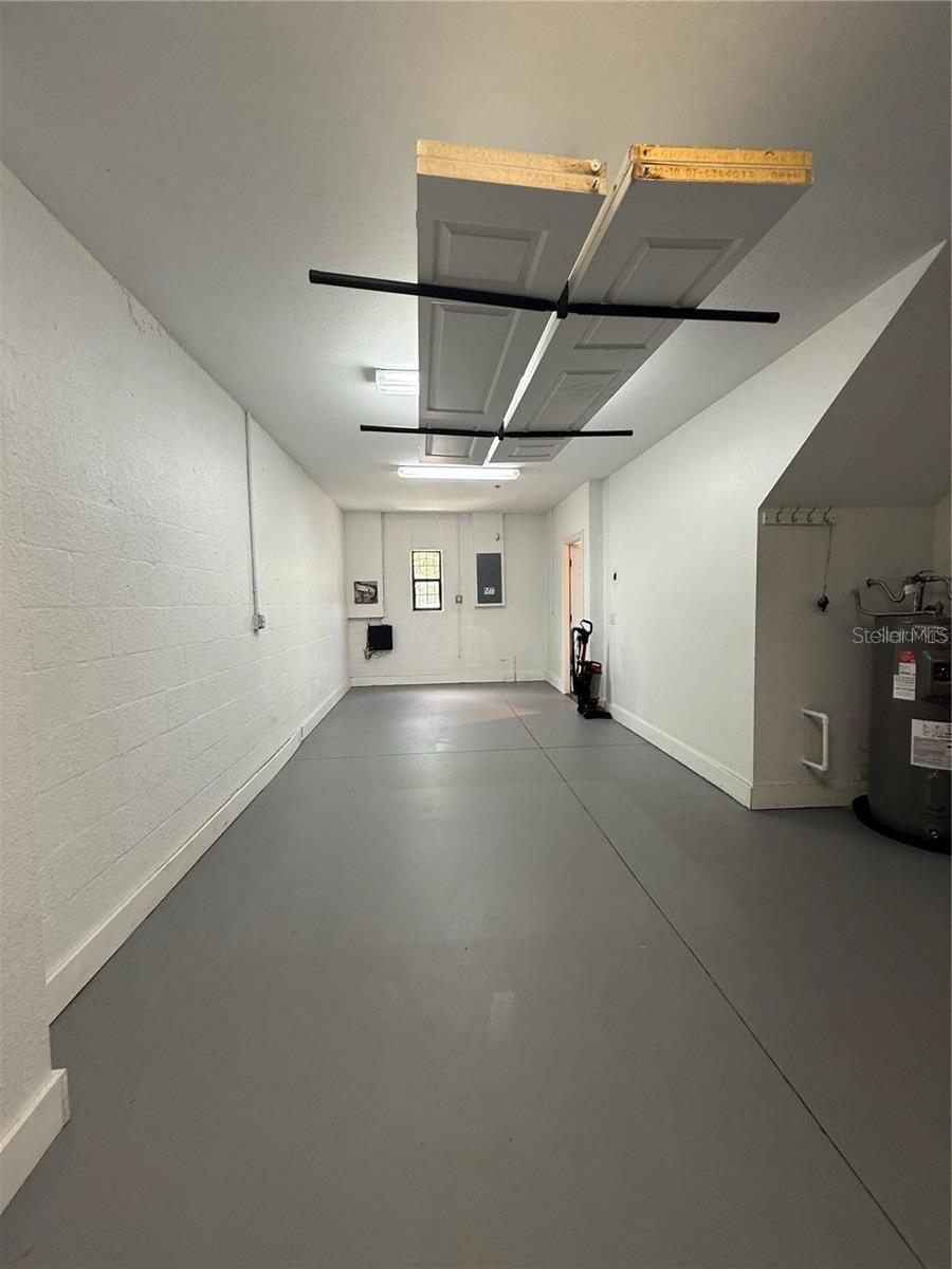 Image 35 of 37 For 2208 Soho Bay Court