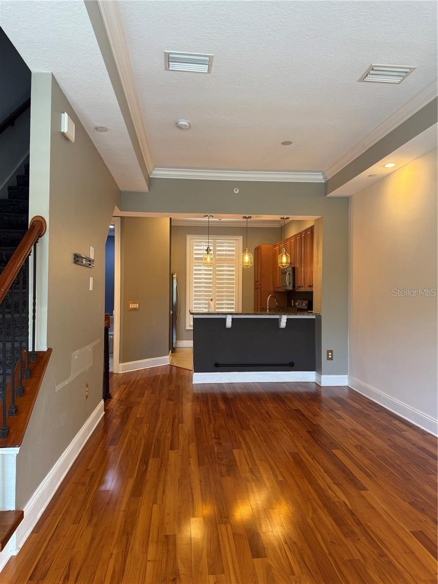 Image 9 of 37 For 2208 Soho Bay Court