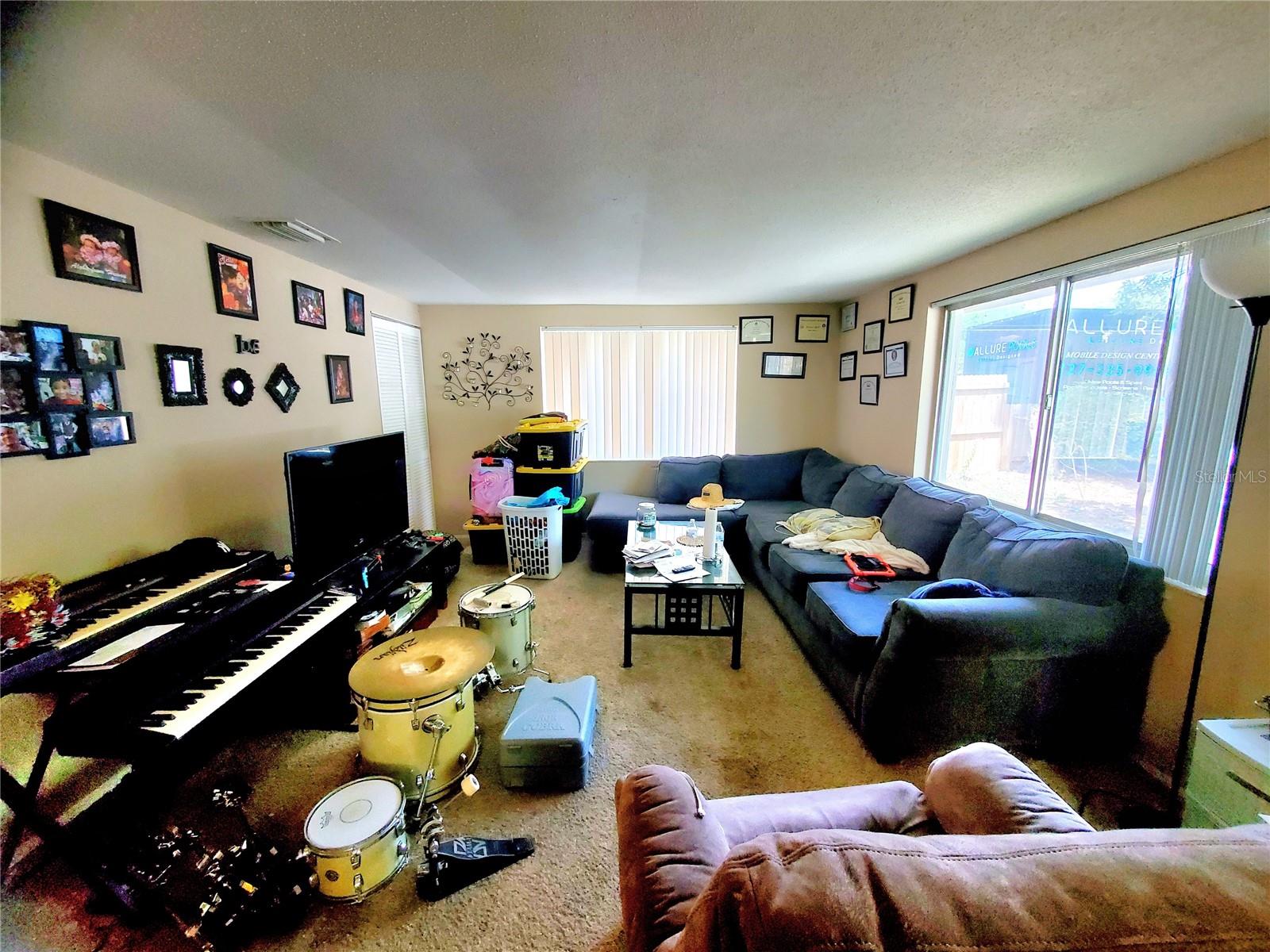 Image 2 of 10 For 511 2nd Avenue Ne