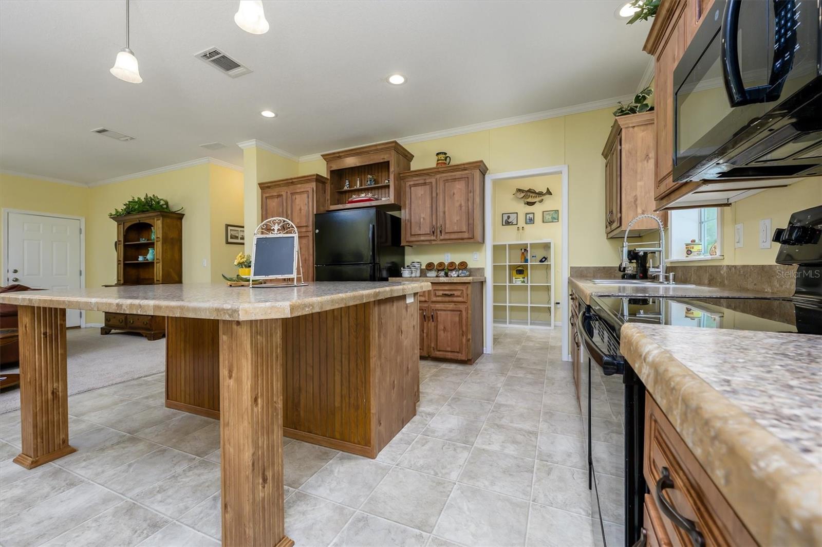 Image 13 of 79 For 30230 Palm Lane