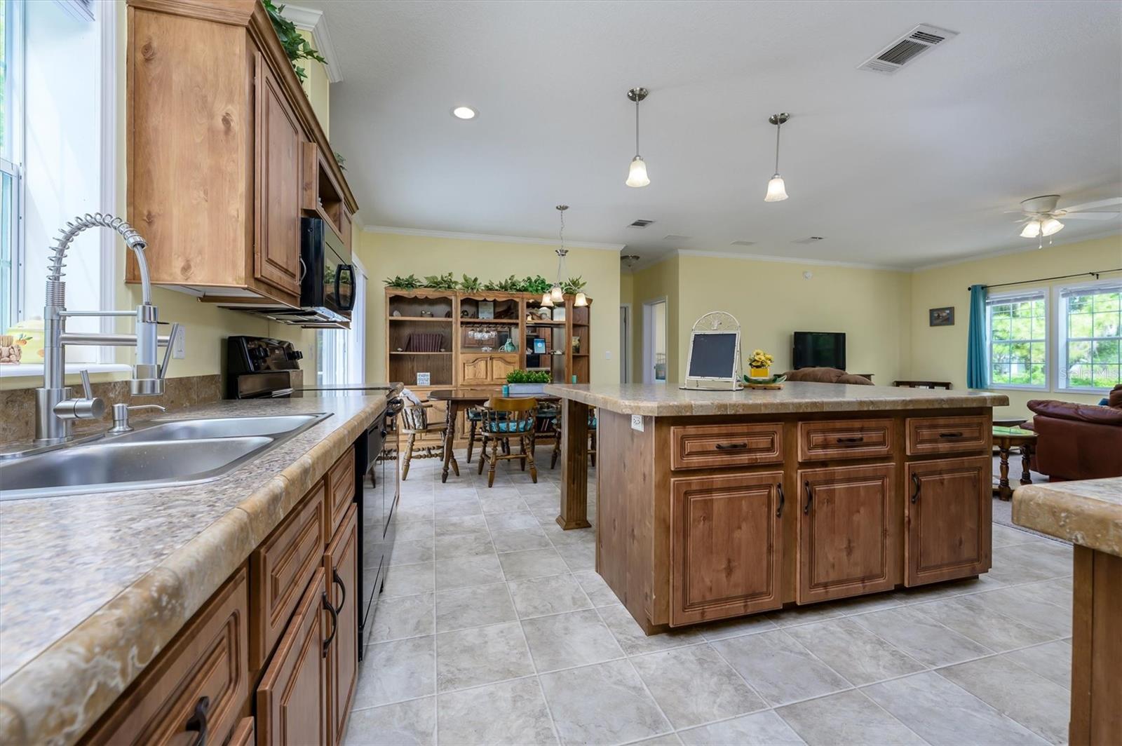 Image 15 of 79 For 30230 Palm Lane