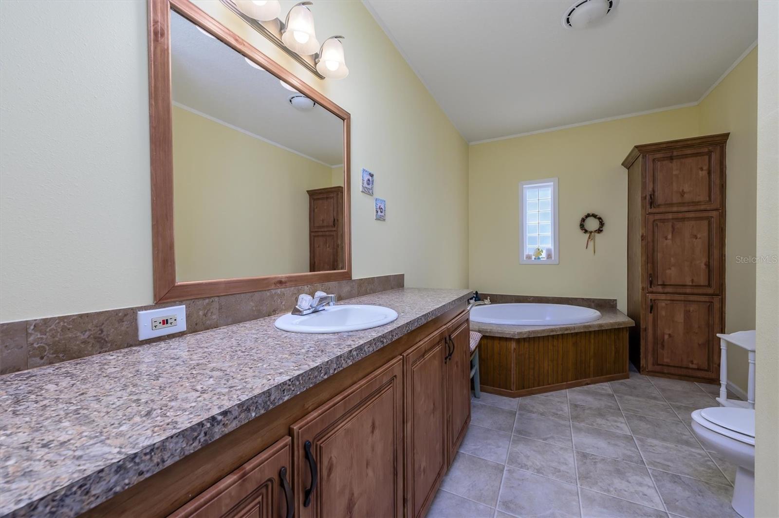 Image 18 of 79 For 30230 Palm Lane