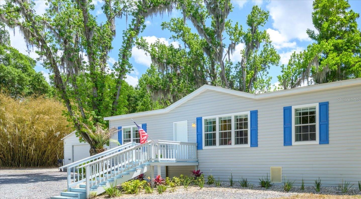 Image 2 of 79 For 30230 Palm Lane