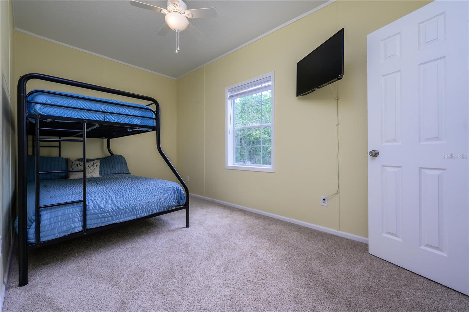 Image 22 of 79 For 30230 Palm Lane