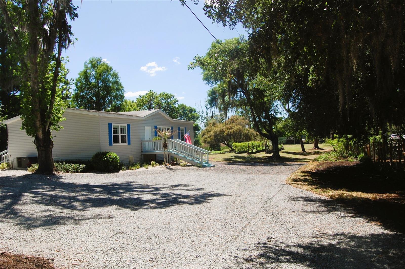 Image 4 of 79 For 30230 Palm Lane