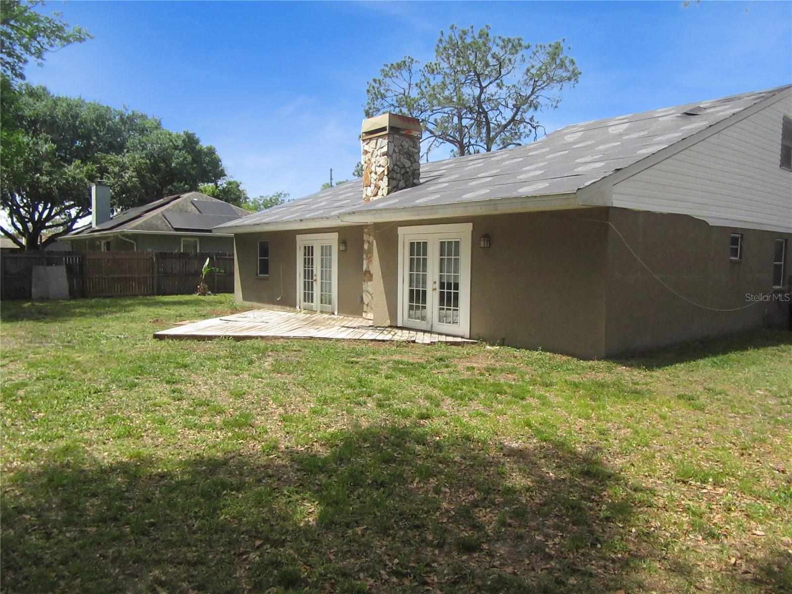 Image 5 of 31 For 22646 Weeks Boulevard