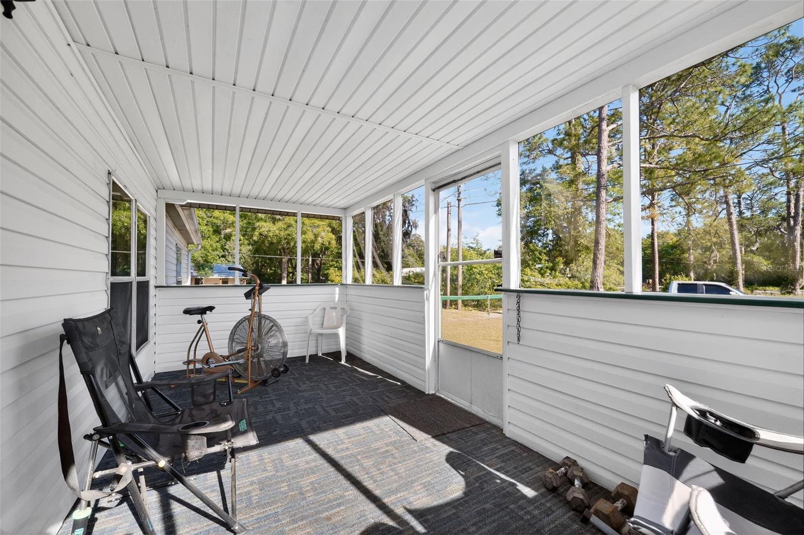 Image 25 of 30 For 27132 New Front Street