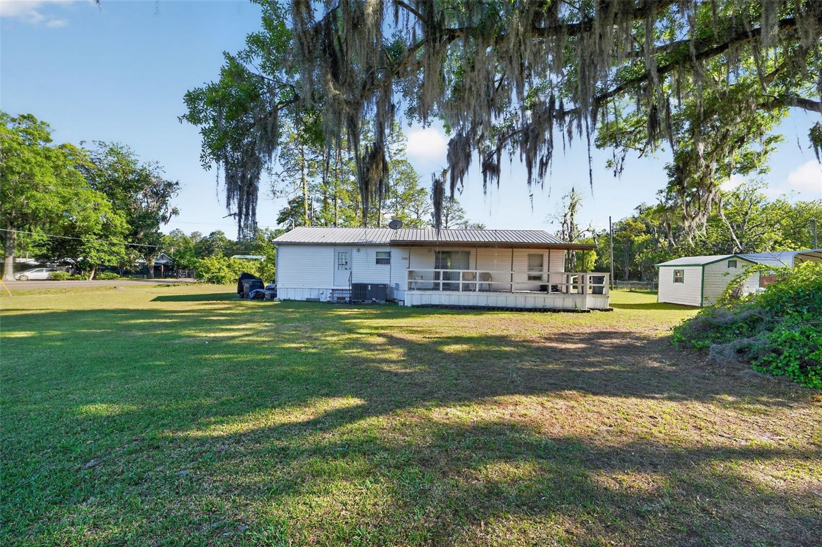 Image 30 of 30 For 27132 New Front Street