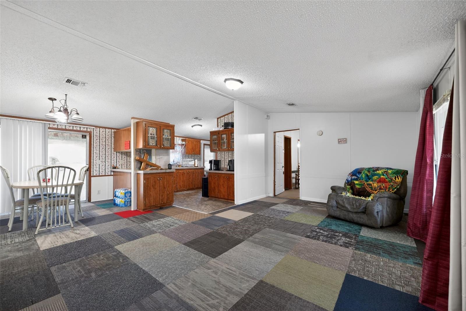 Image 5 of 30 For 27132 New Front Street