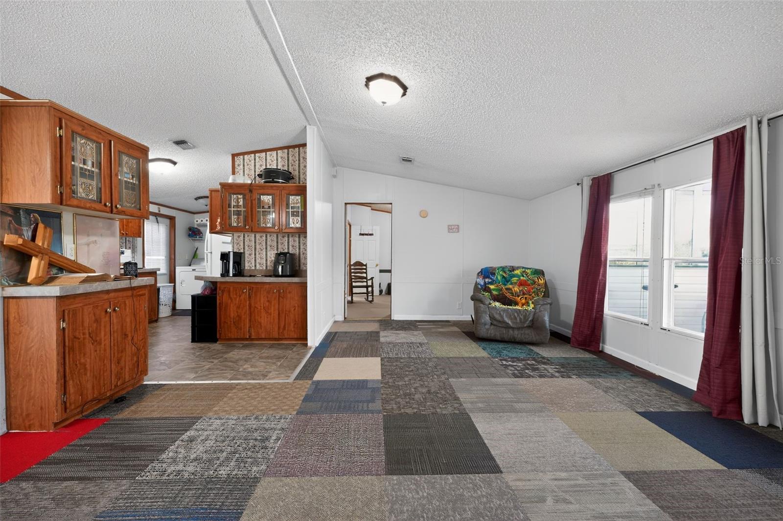 Image 6 of 30 For 27132 New Front Street