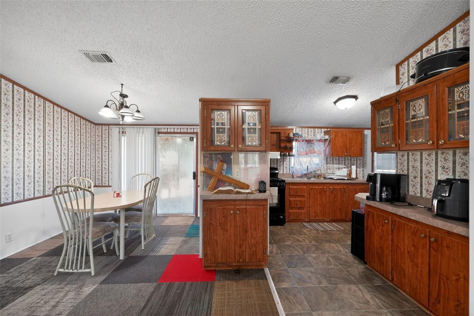 Image 9 of 30 For 27132 New Front Street