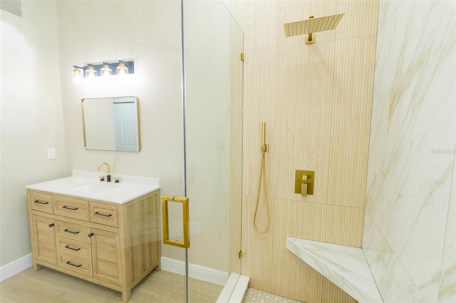 Image 18 of 29 For 1637 Ledgestone Drive