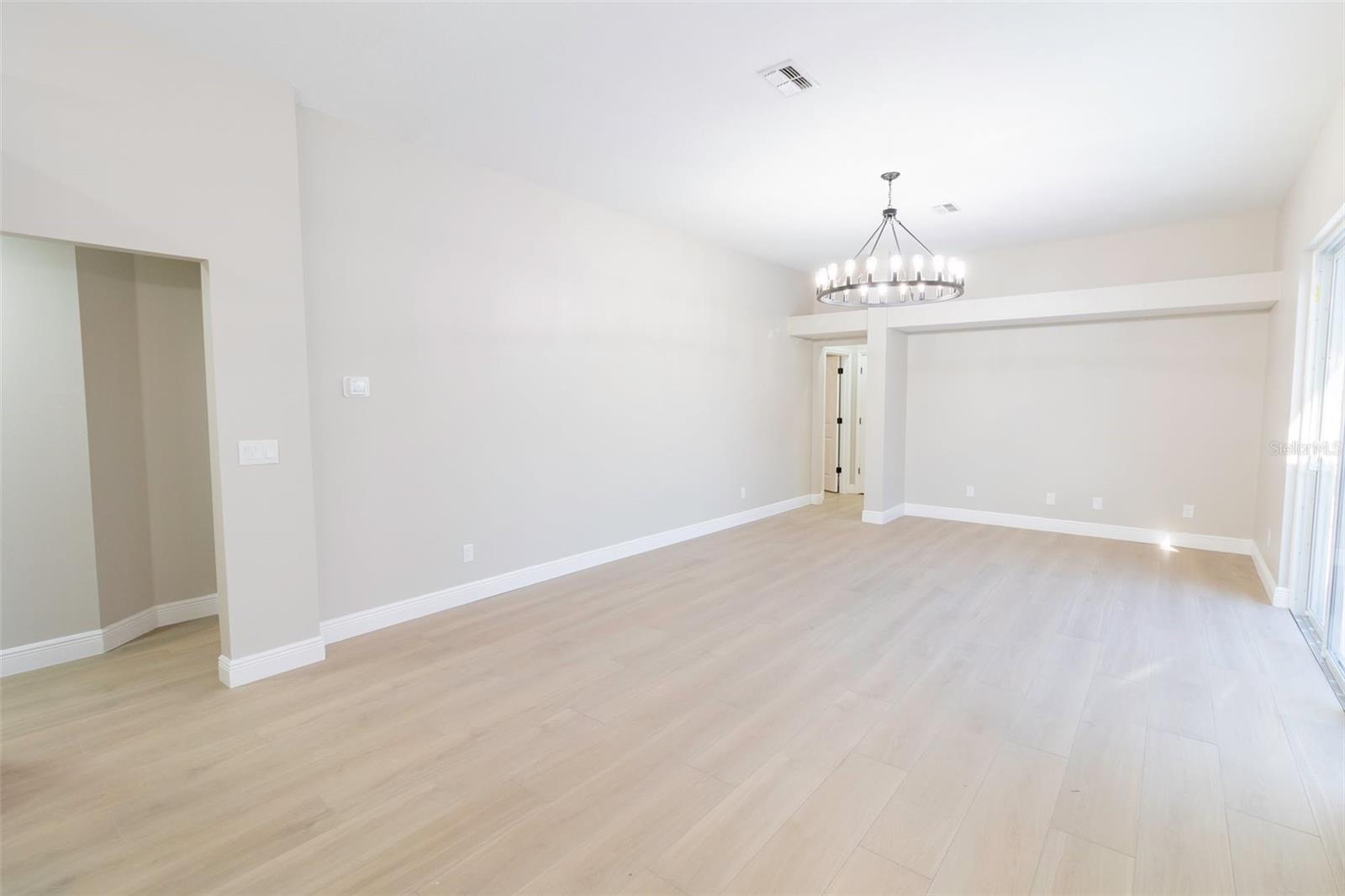 Image 22 of 29 For 1637 Ledgestone Drive