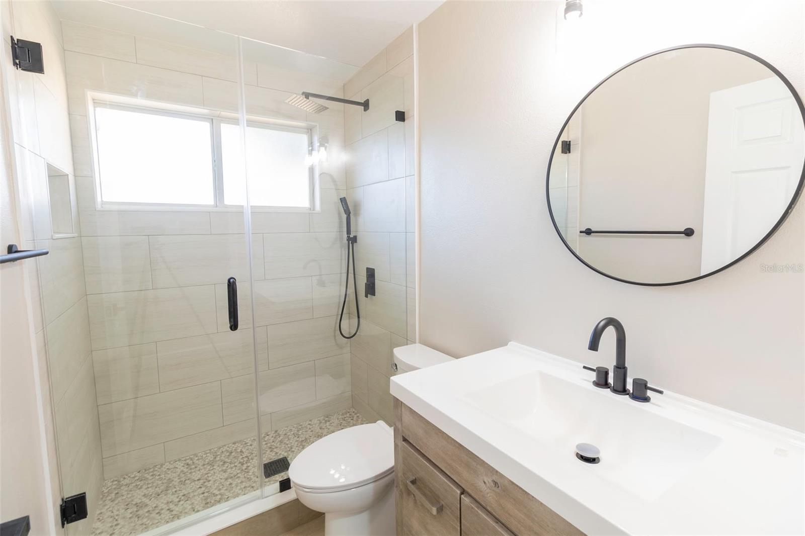 Image 28 of 29 For 1637 Ledgestone Drive