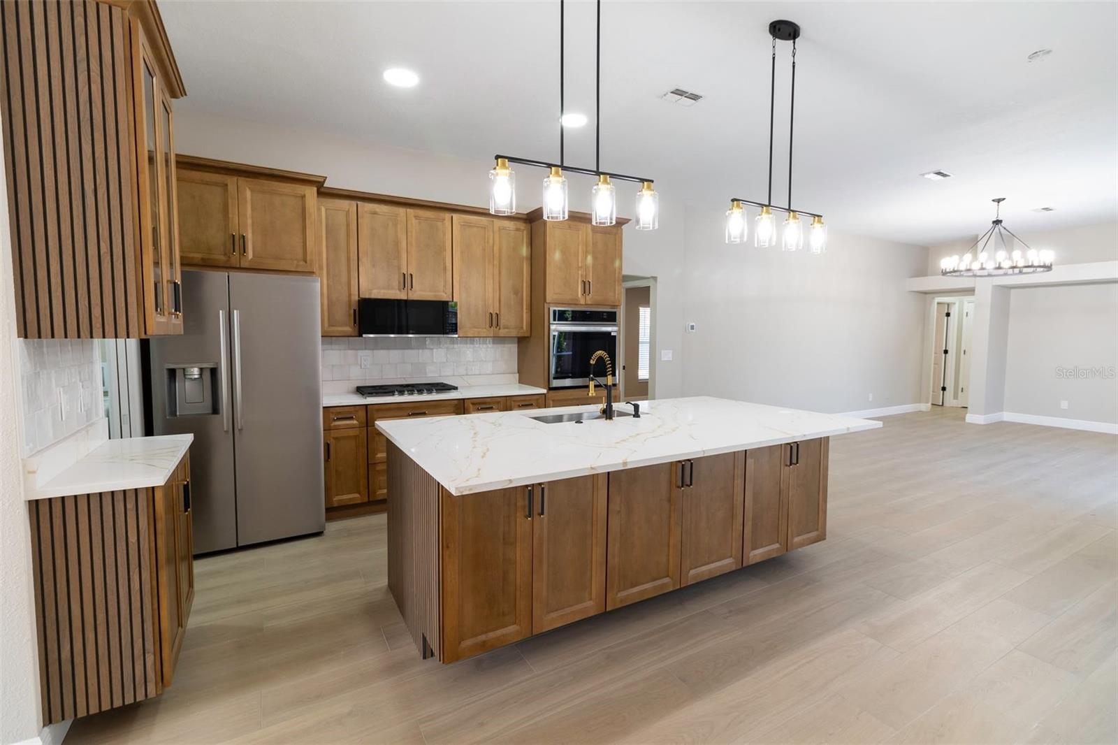 Image 6 of 29 For 1637 Ledgestone Drive