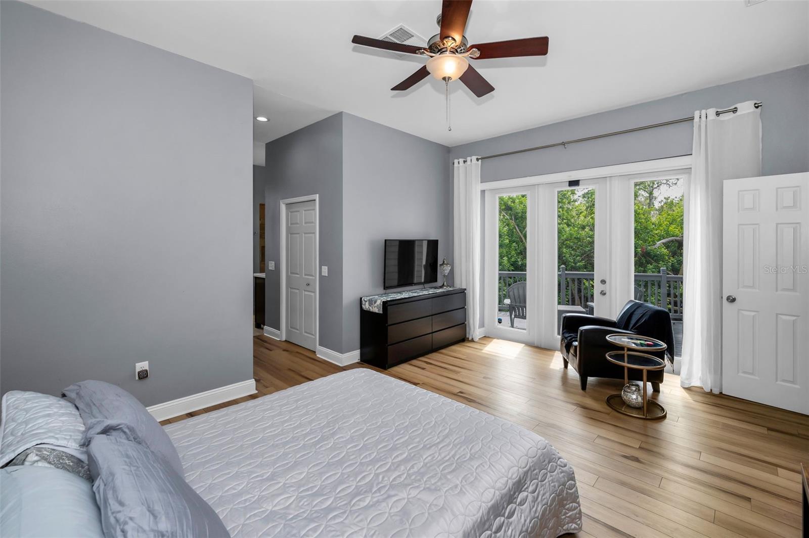 Image 44 of 68 For 2997 Eagle Estates Circle E