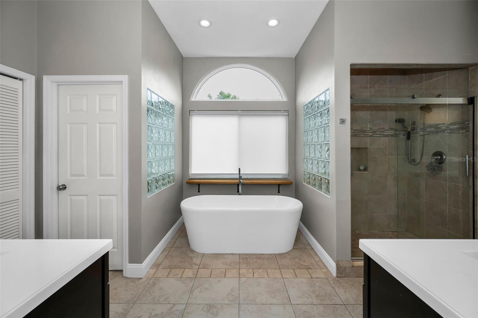 Image 47 of 68 For 2997 Eagle Estates Circle E