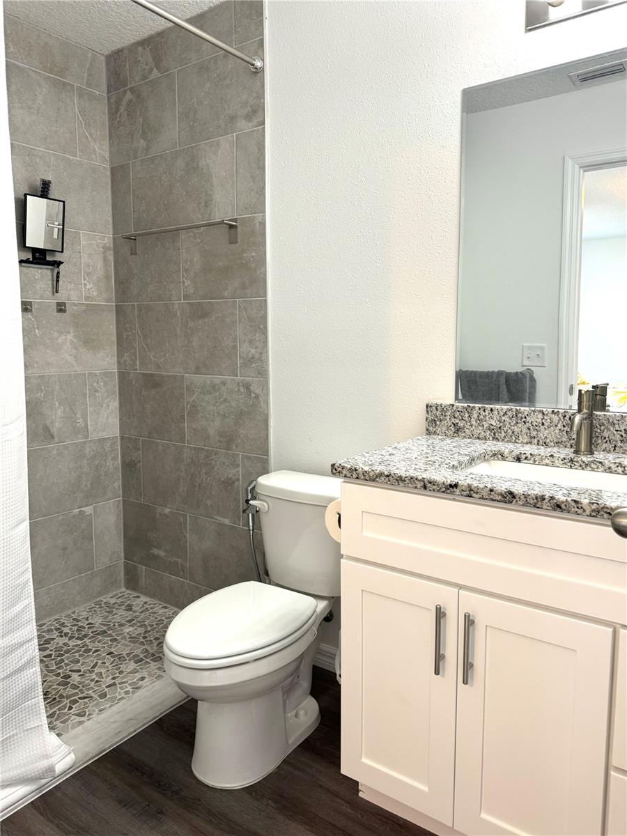 Image 15 of 25 For 4447 Taper Street