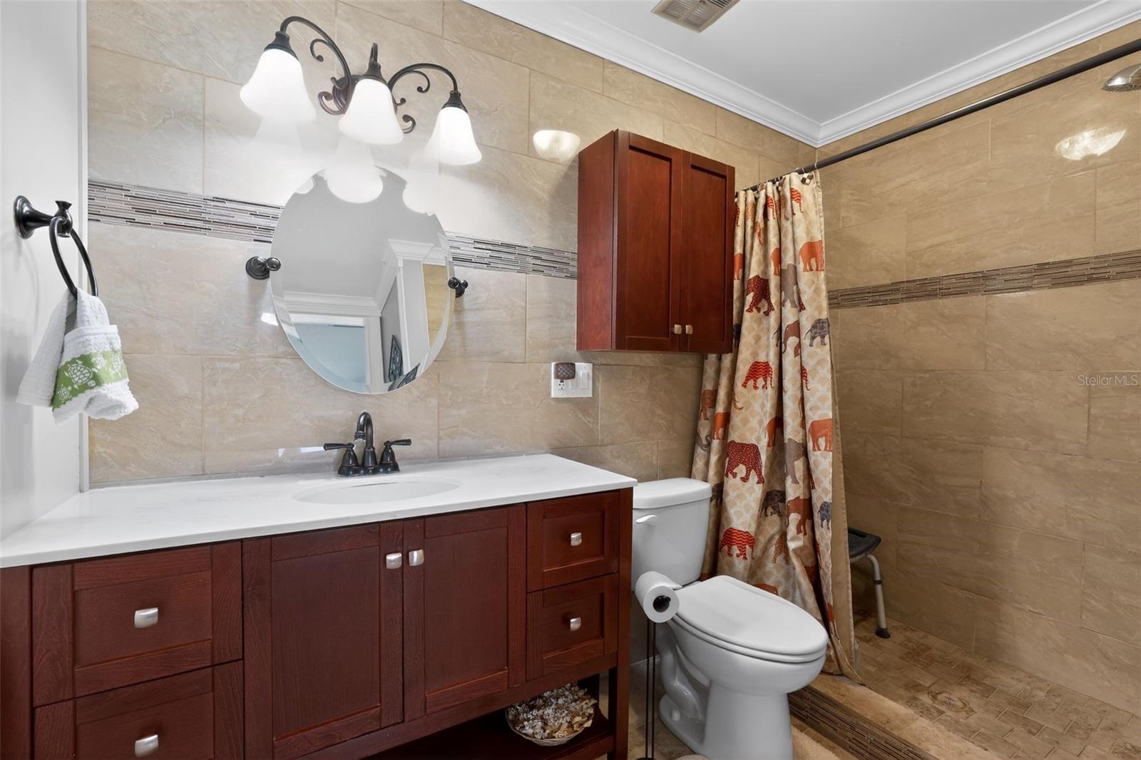 Image 18 of 23 For 7200 Ulmerton Road E3