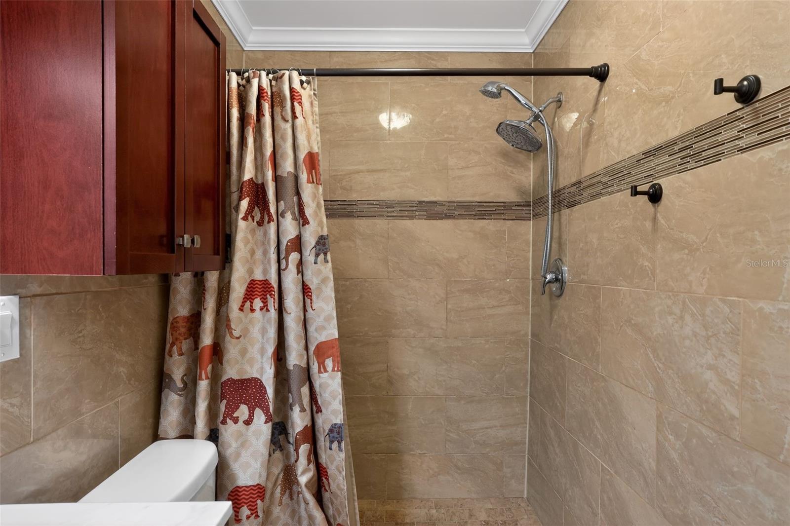 Image 19 of 23 For 7200 Ulmerton Road E3