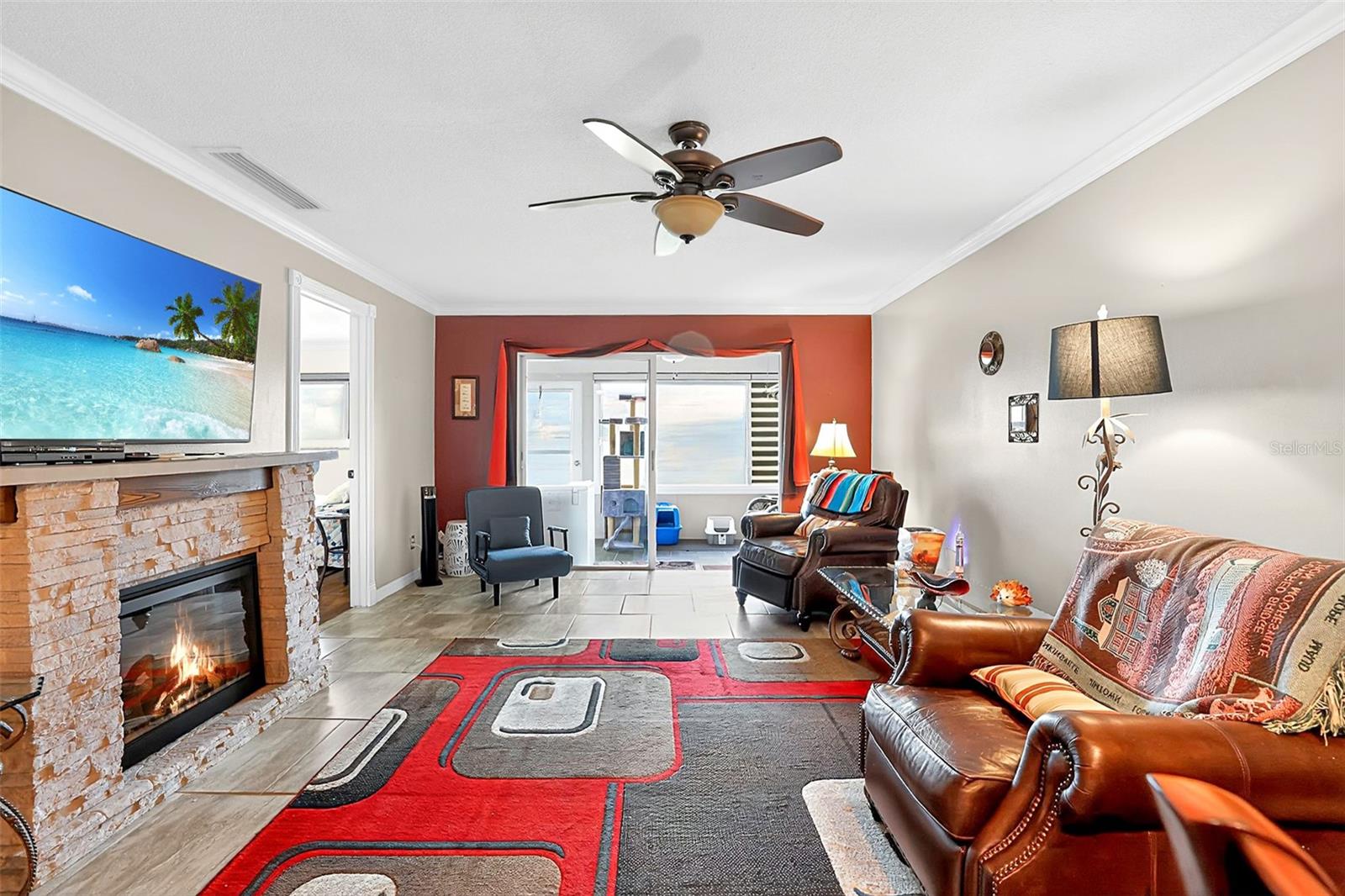 Image 5 of 23 For 7200 Ulmerton Road E3