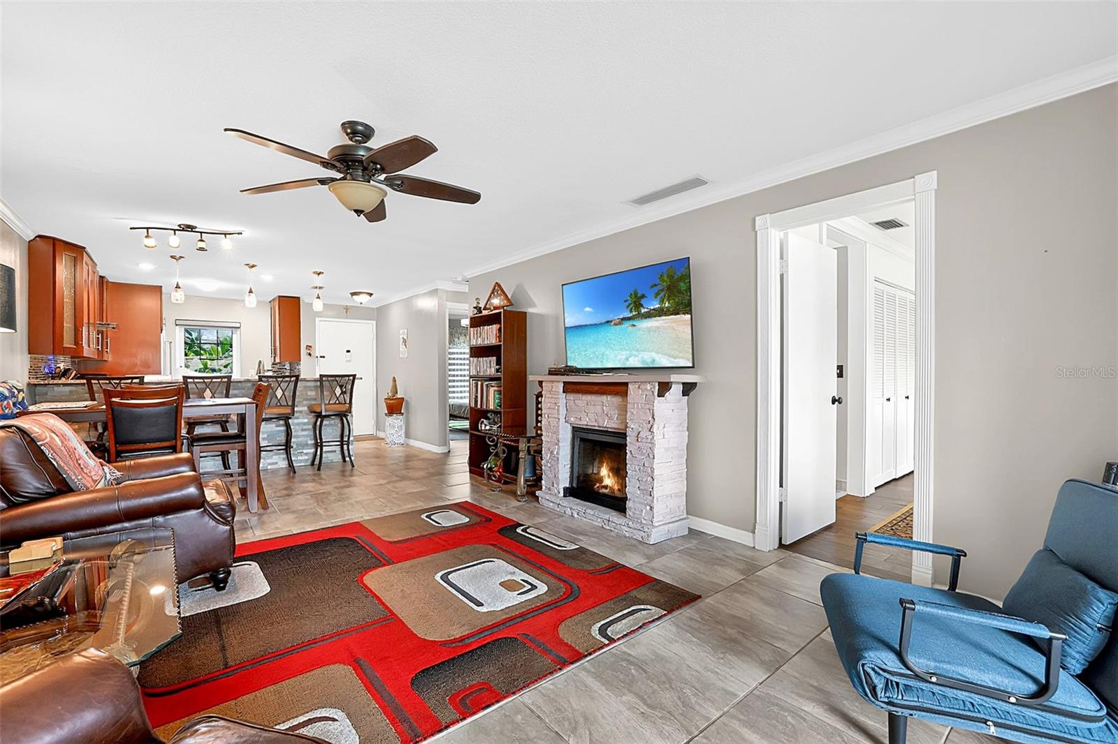 Image 6 of 23 For 7200 Ulmerton Road E3