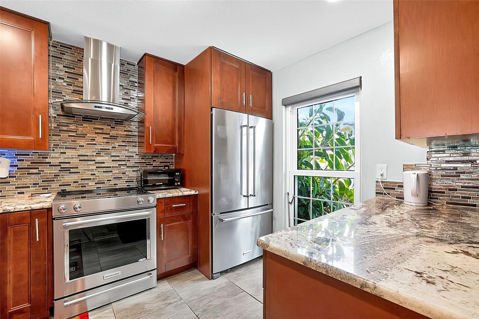 Image 7 of 23 For 7200 Ulmerton Road E3