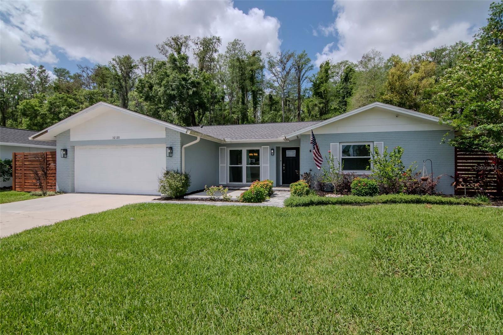 Details for 16120 Oakmanor Drive, TAMPA, FL 33624