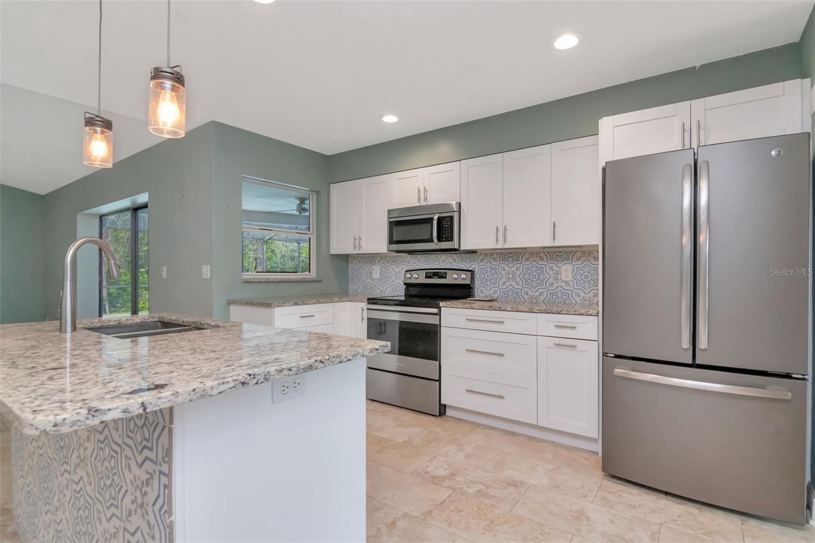 Image 24 of 50 For 16120 Oakmanor Drive