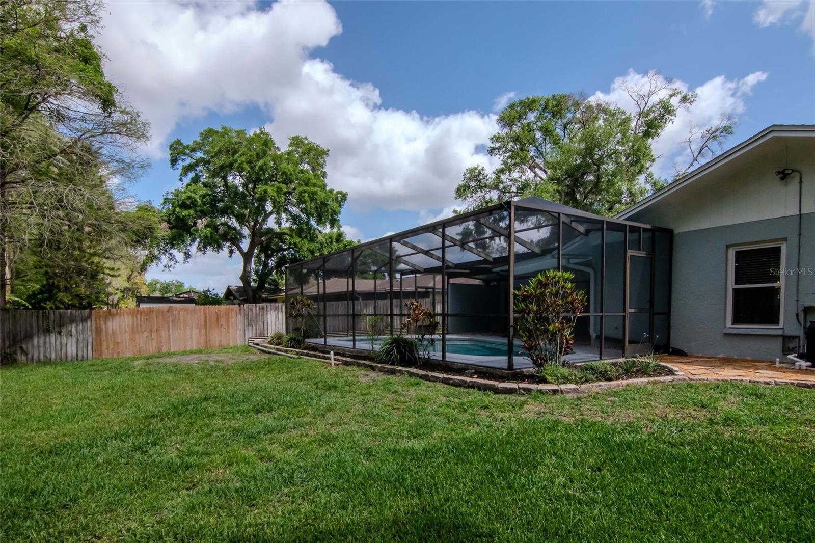 Image 49 of 50 For 16120 Oakmanor Drive