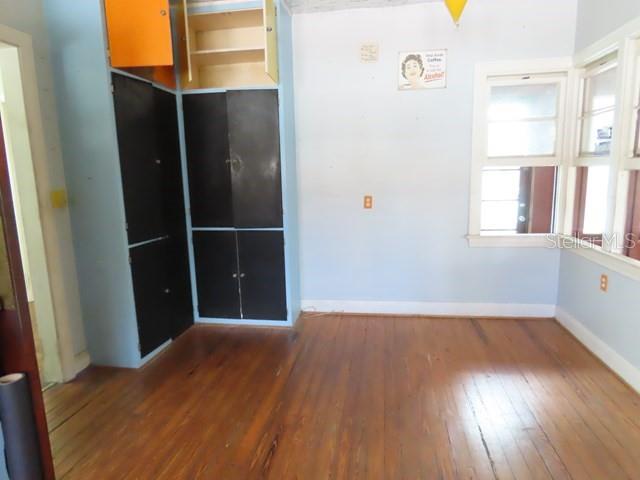 Image 16 of 29 For 408 27th Street W