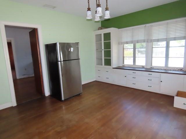 Image 26 of 29 For 408 27th Street W