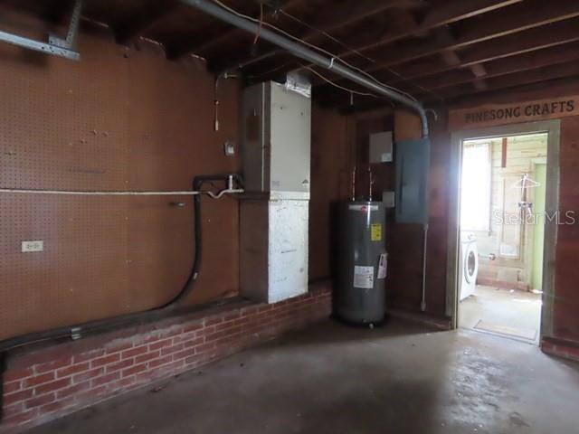 Image 28 of 29 For 408 27th Street W