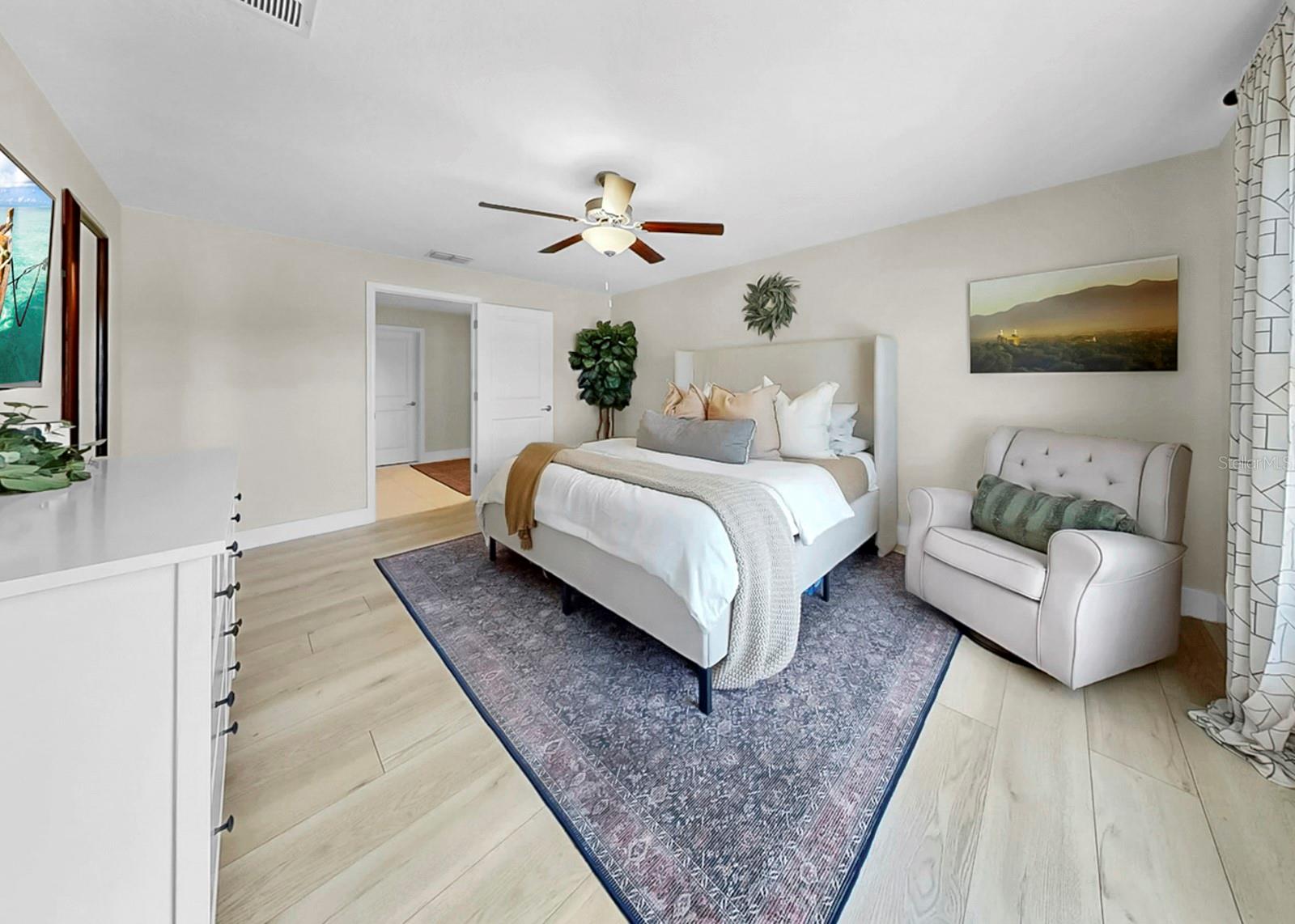 Listing photo id 22 for 13327 Great Plains Drive