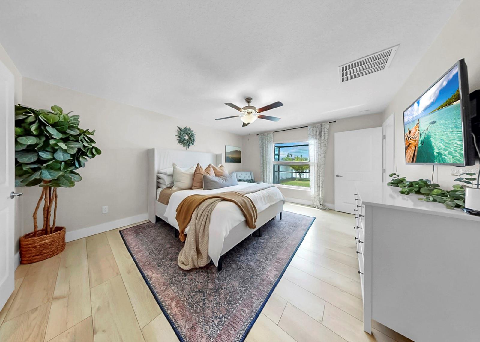 Listing photo id 23 for 13327 Great Plains Drive