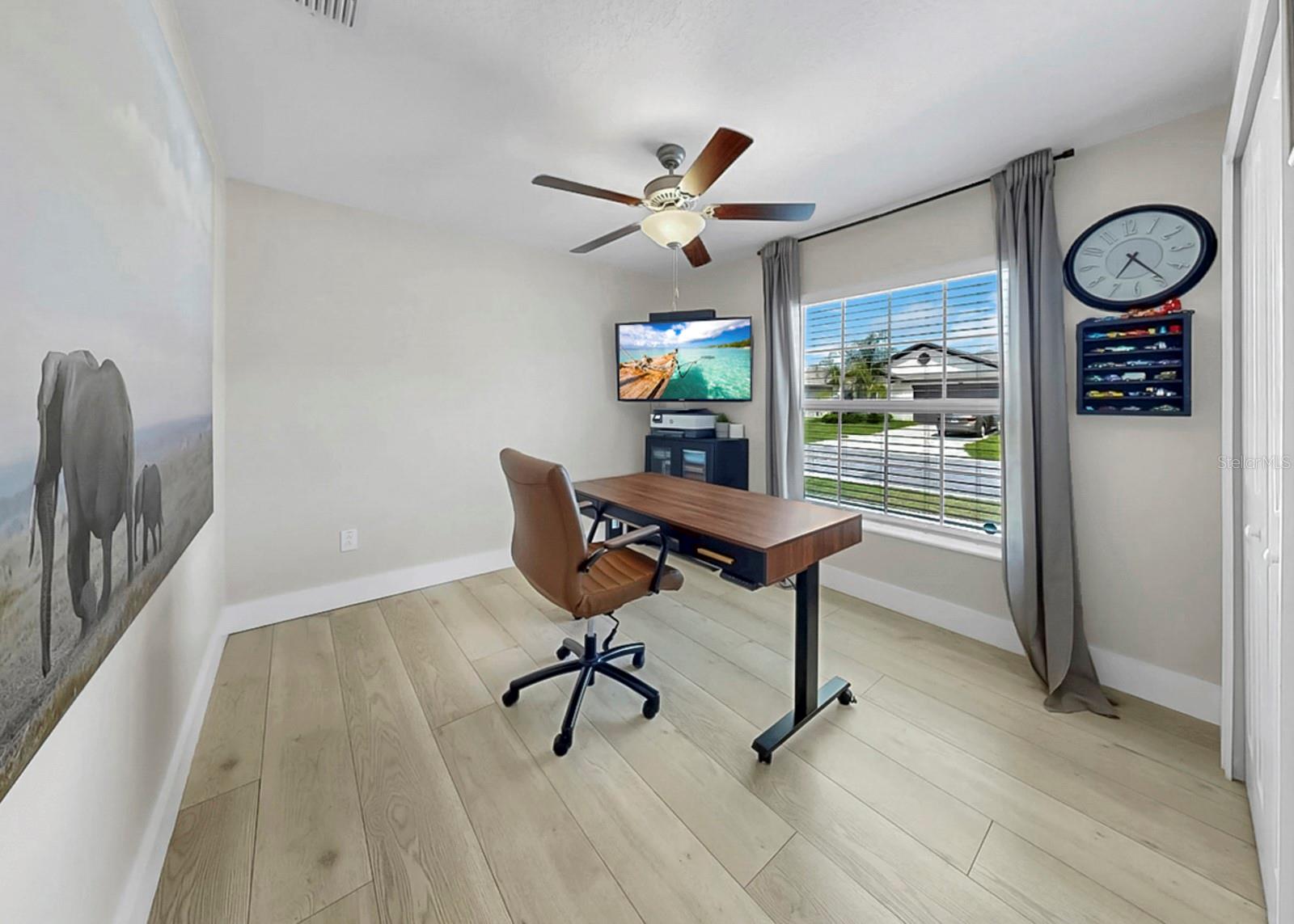 Listing photo id 33 for 13327 Great Plains Drive