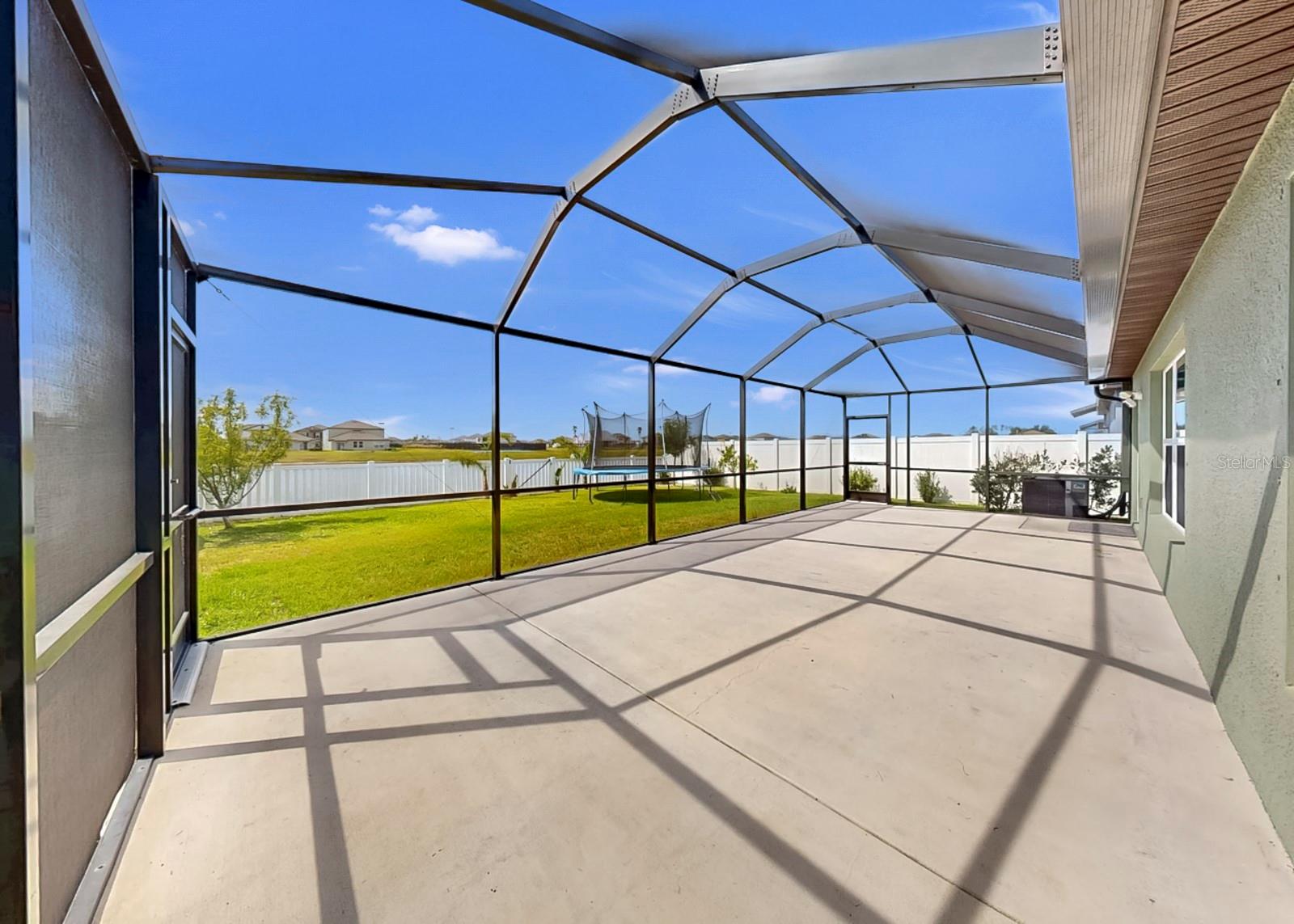 Listing photo id 36 for 13327 Great Plains Drive