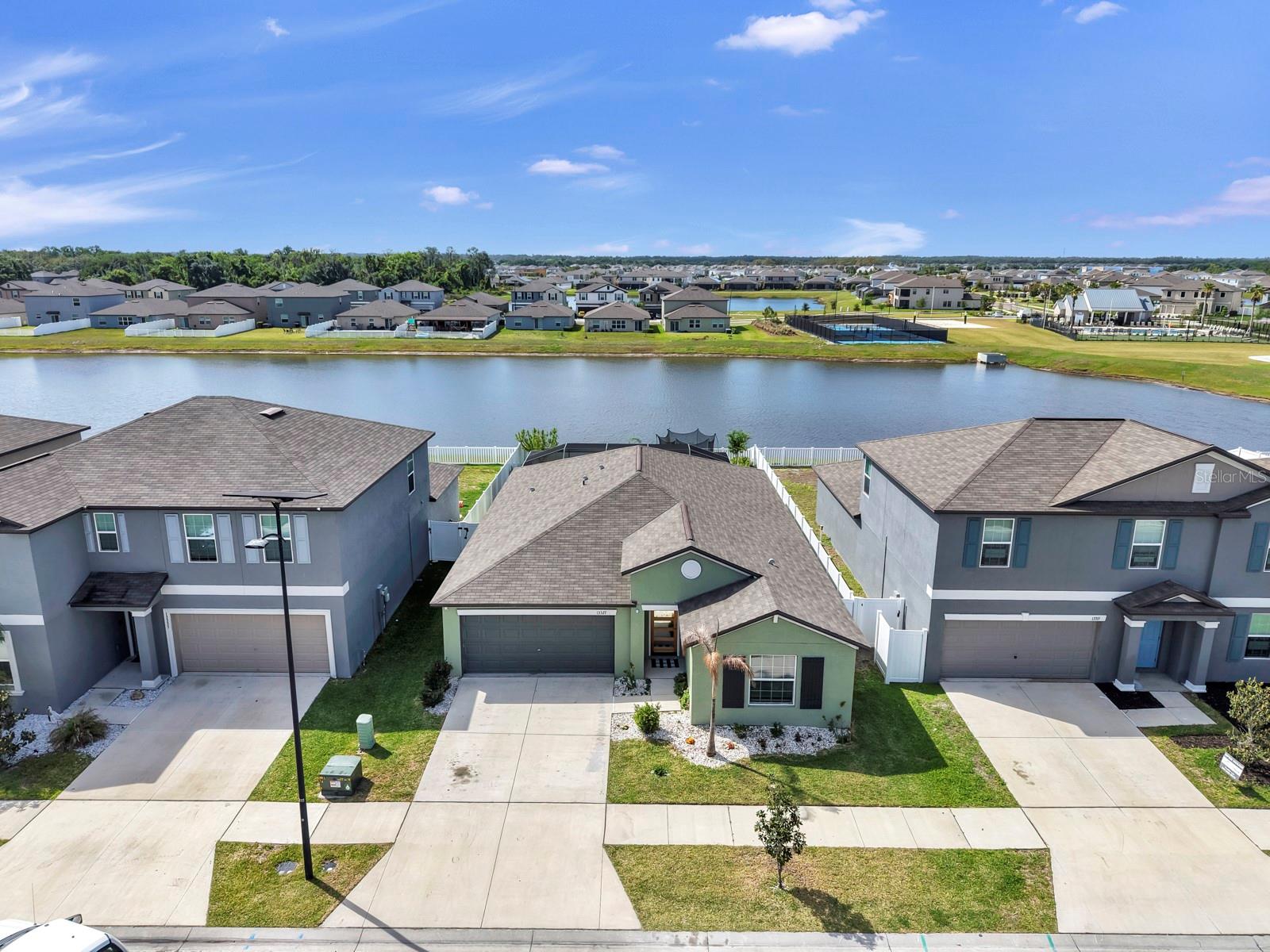 Listing photo id 42 for 13327 Great Plains Drive