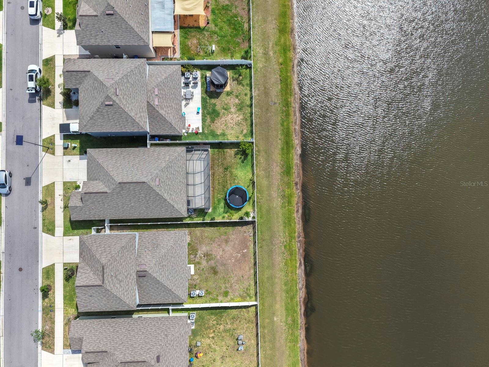 Listing photo id 45 for 13327 Great Plains Drive