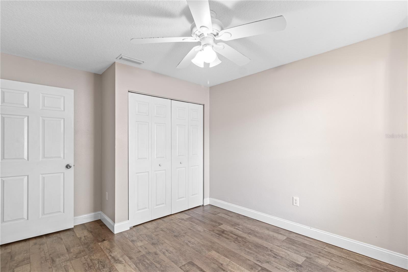 Listing photo id 15 for 2209 Pleasure Run Drive